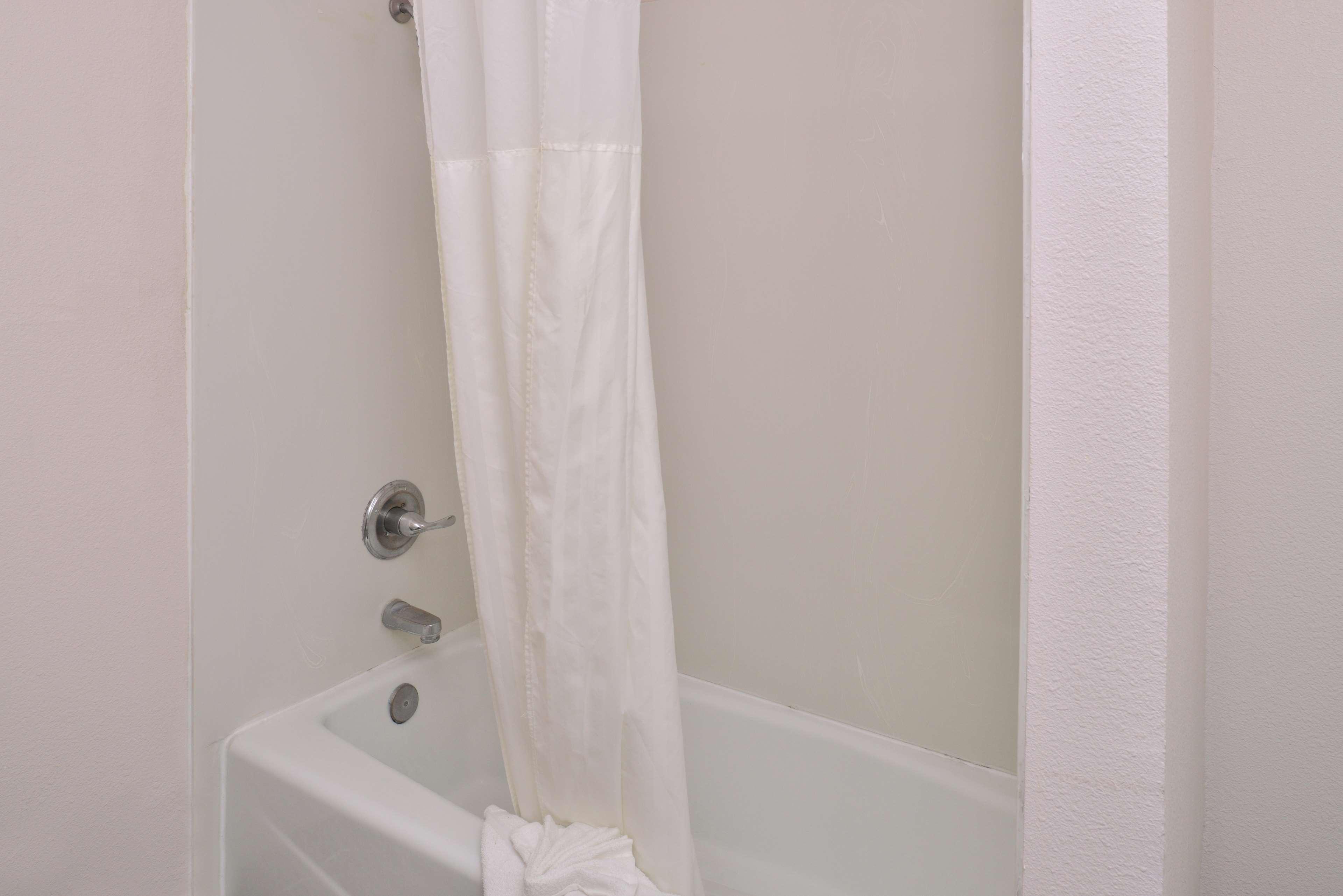 Americas Best Value Inn Лос Баньос Екстериор снимка